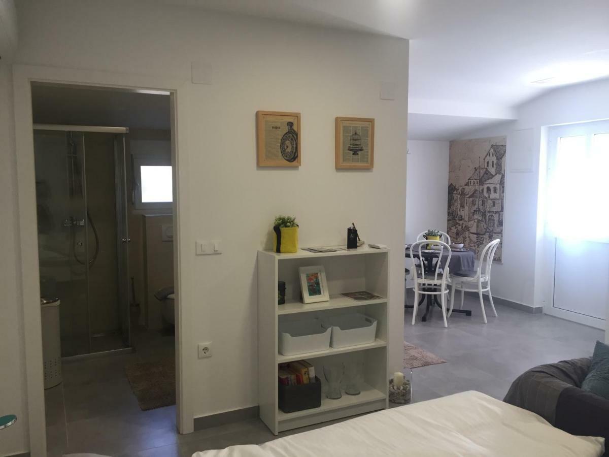 شقة Apartman Zeljka بودغورا المظهر الخارجي الصورة