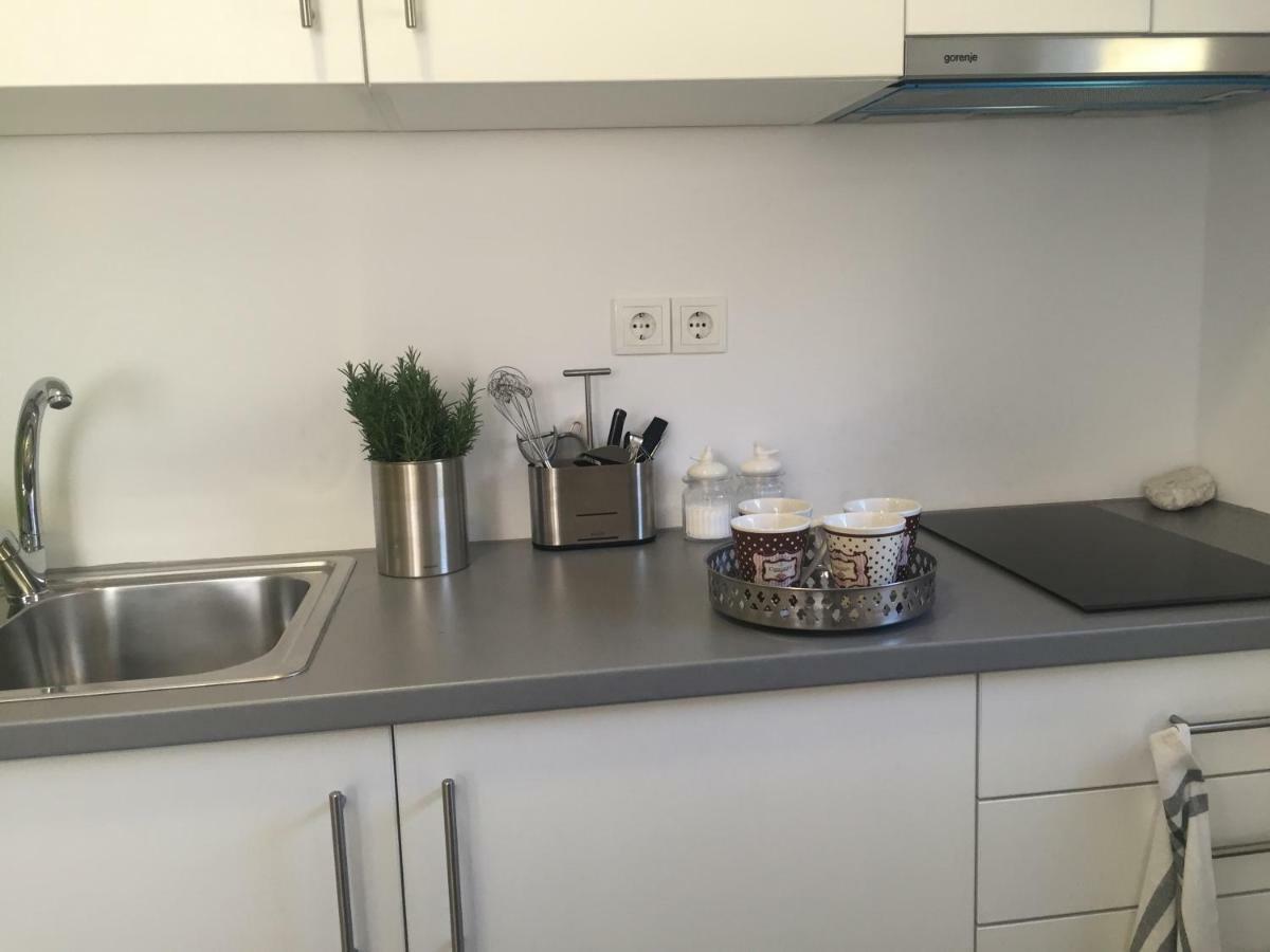 شقة Apartman Zeljka بودغورا المظهر الخارجي الصورة